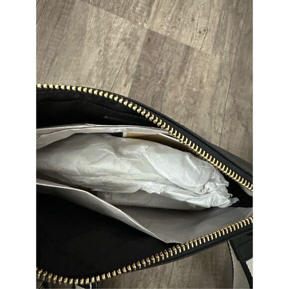 Michael Kors Jet Set Saffiano Leather Tech Crossbody Bag Black OS $448 - Picture 8 of 9